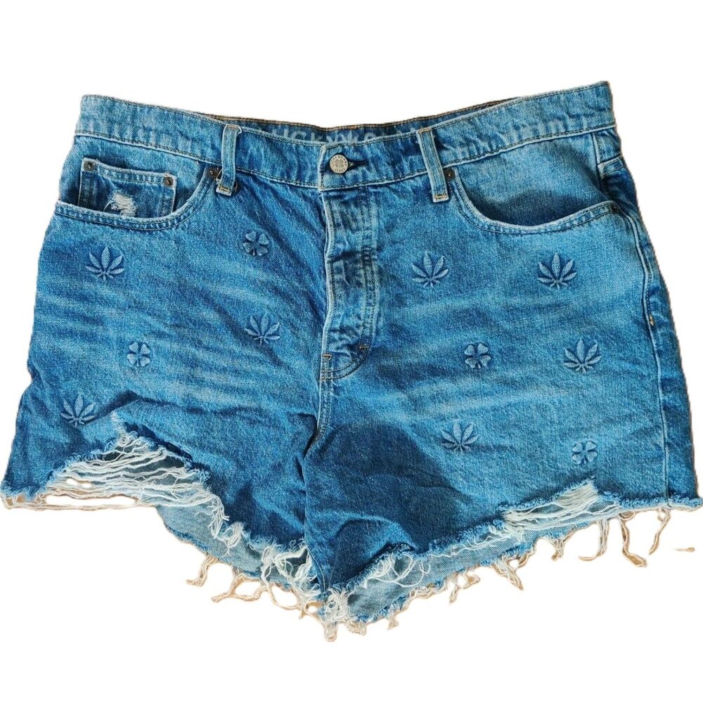 Lucky Brand 90s Midi Denim Shorts Button-fly 16/33 Embroidered Clover Leaf